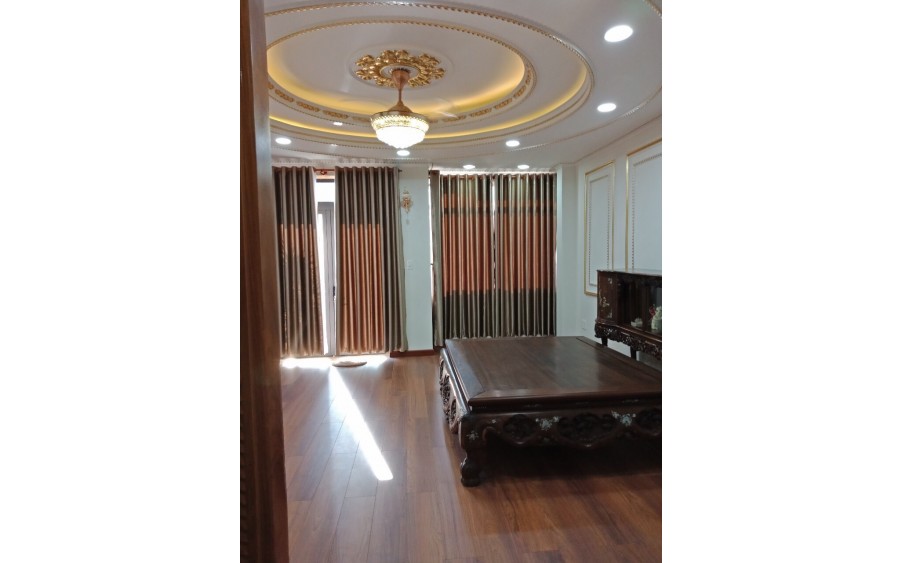 Nhà Phố Phước Long B, Cách Đỗ Xuân Hợp 1 Căn, Hẻm Xe Hơi, DT 98m2, 4 Tầng, VÀO Ở NGAY